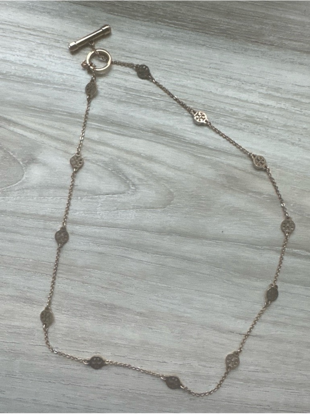 Tory Burch Gold Filigree-Link Toggle Necklace